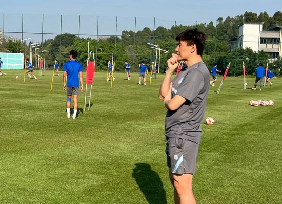 欧美一三区三区四区免费在线看